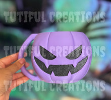 Load image into Gallery viewer, Pumpkin Ice Cream holder (no giftcards/shop credits)