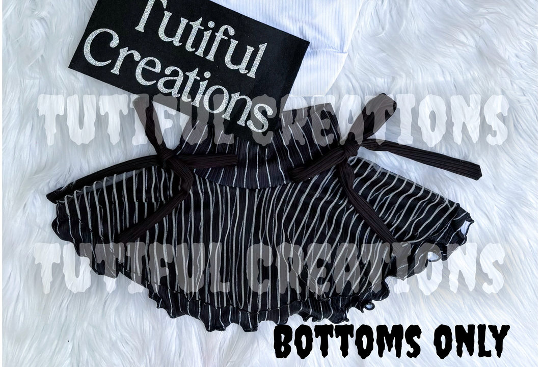 PUMPKIN KING double layer mesh/rib knit bow Twirl Skirt is pictured (select skirted bummies or twirl skirt ONLY) (TOP NOT INCLUDED